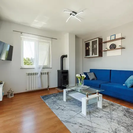 La Vista E' Bella Apartamento *
