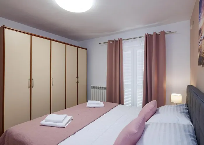 La Vista E' Bella Apartment Kornic