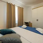 La Vista E' Bella