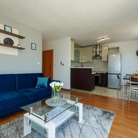 La Vista E' Bella Apartament Kornić