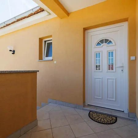 La Vista E' Bella Apartament Kornić