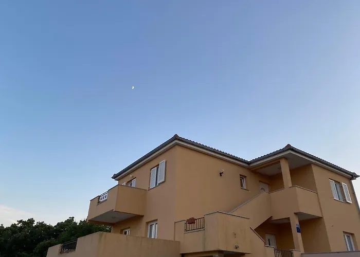 La Vista E' Bella *